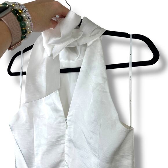 Lulus NWT Infinite Admiration White Crinkle-Woven Satin Halter Mini Dress Small - Picture 8 of 10